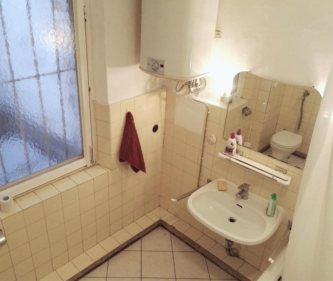 Privatzimmer Fuerth Zentrum Ngoại thất bức ảnh